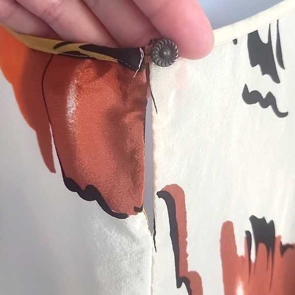 Anthropologie Silk Floral Blouse With Lace Details Size 4 - Picture 5 of 9